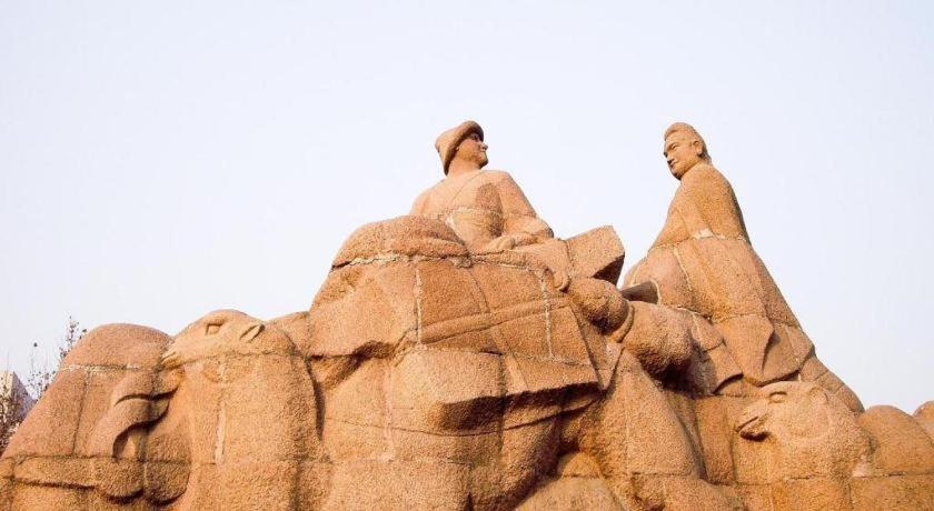 فندق إيبيس شيان فرست جاوشين آر دي المظهر الخارجي الصورة